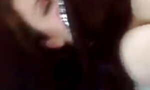 مینکس عکس زنان سک در آشپزخانه