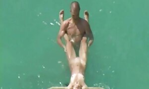 مادر به عکس زنان سکس عرب پسر داده می شود