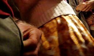 یک عضو را بین پاهای یک عکسهای سکسی زنان دوست دختر قرار دهید